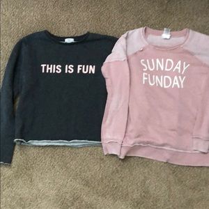 2 sweatshirts